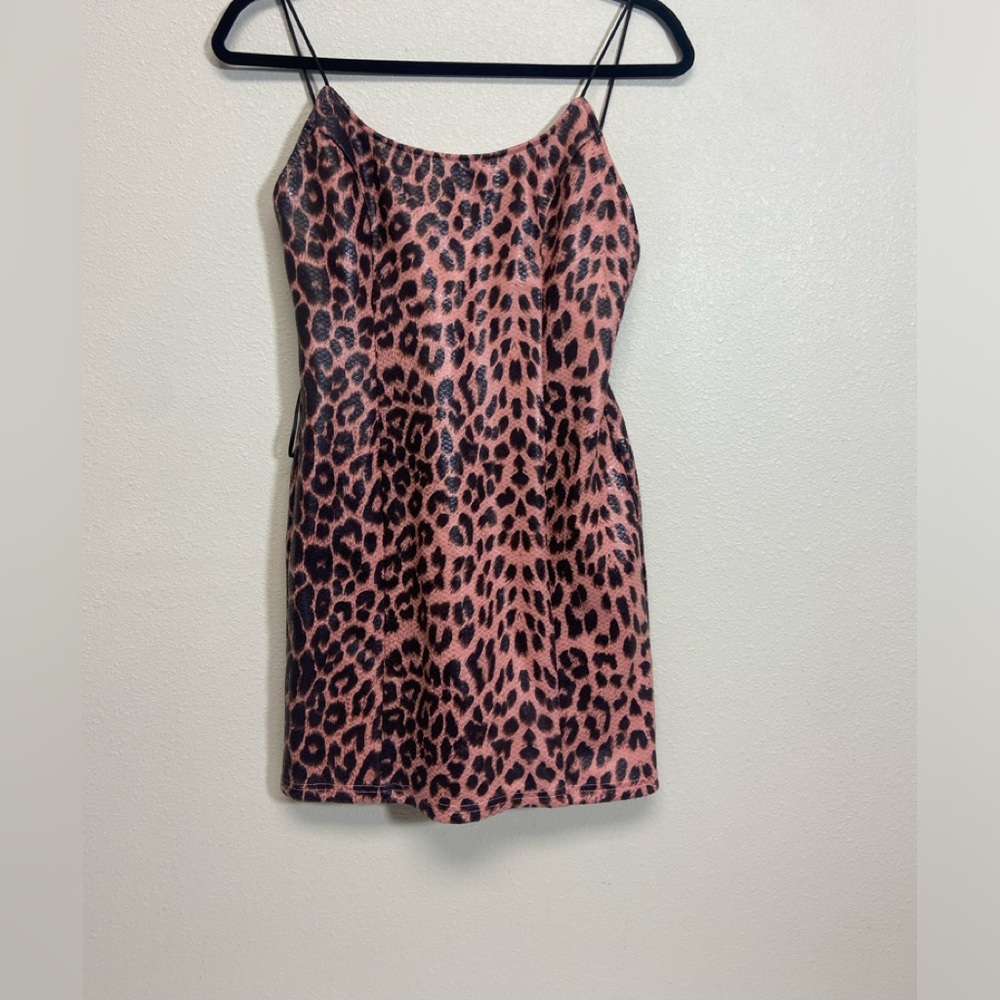 DarLove Jones, cheetah print, sleeveless dress